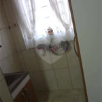 Apartamento no Condomínio Residencial Ipê I .