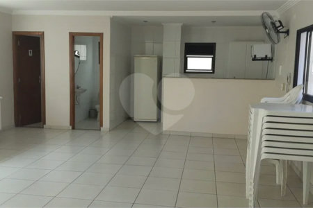 Apartamento 3 dorm, 1 suíte, 2 vagas no Belém