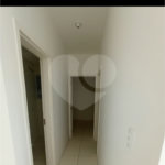 Apartamento no Condomínio Flor de Liz.