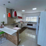 Apresento essa belíssima casa no Condomínio Delle Stelle - Louveira SP