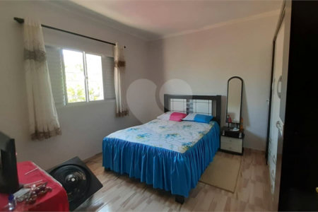 Casa sobrado no Jardim das Torres Prolongamento