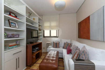 Apartamento de 233 m² à venda em Higienópolis com 4 dormitórios.