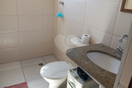Terreno á venda com 2 casas na Vila Rosália, Guarulhos, SP.