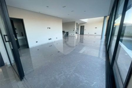 CASA ALTO PADRÃO | 5 SUÍTES | CONDOMÍNIO CLUBE – ATIBAIA
