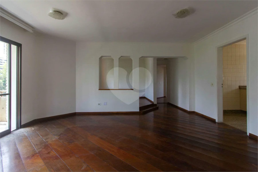Apartamento residencial para Venda. Oportunidade abaixo do preço, Venha fazer uma visita.