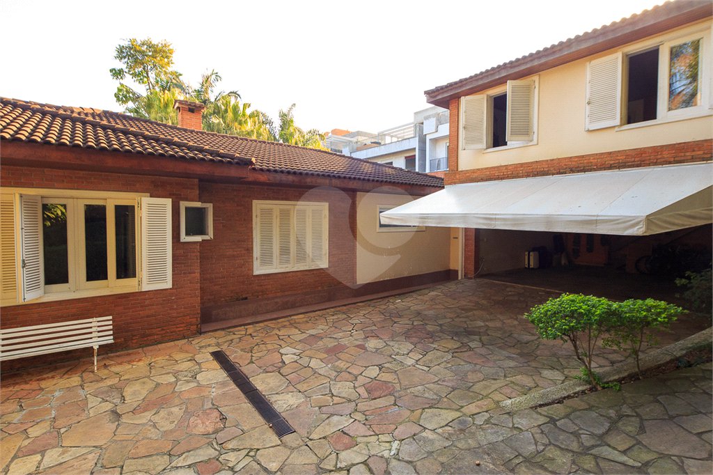 Casa à venda com 5 suítes em Brooklin Velho, São Paulo, SP