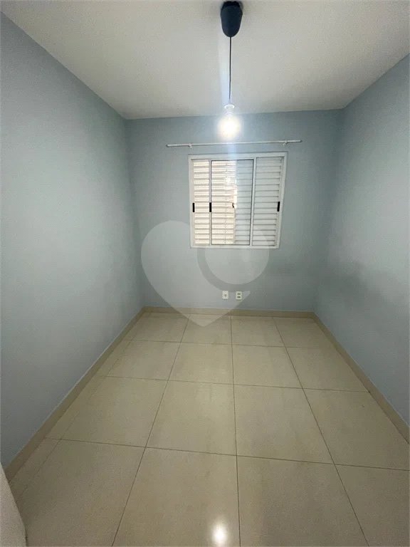 Apartamento 3 dormitórios no Avalon