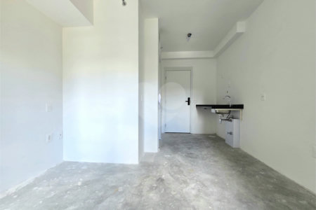 Studio 21 m² Próximo Metrô Paraíso na Aclimação