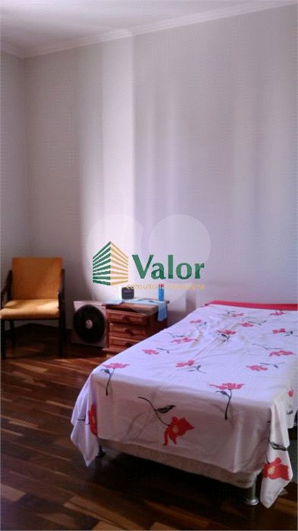 Apartamento com 3 dormitórios