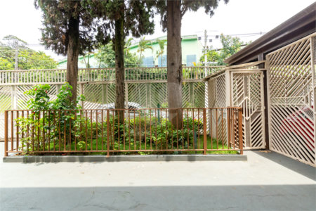 Sobrado à venda com 3 quartos, sendo 1 suíte, em Jardim Prudência, São Paulo, SP