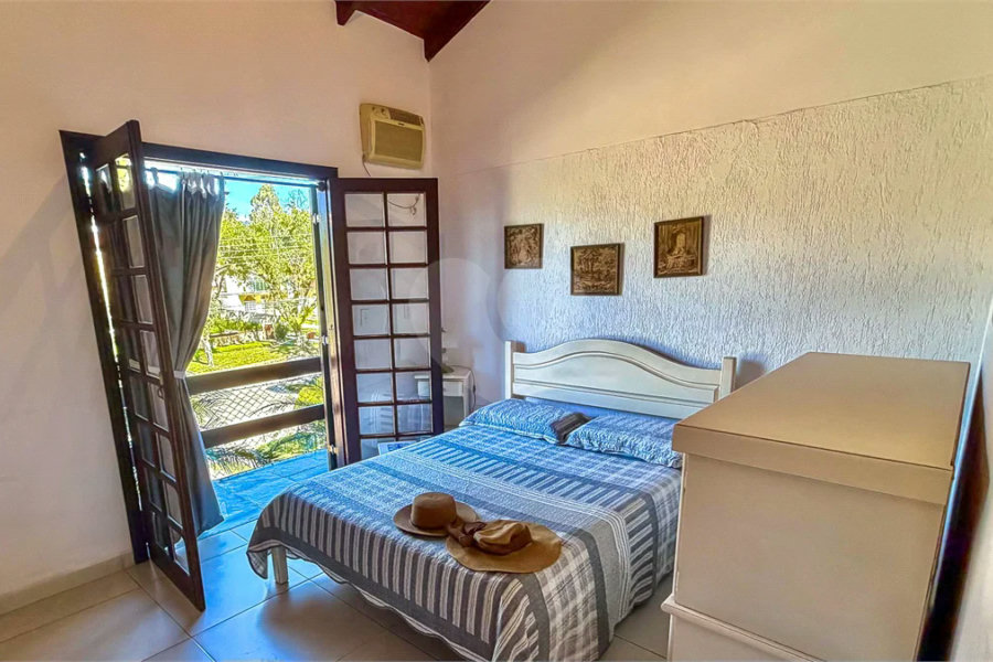 Villagio à venda com 3 quartos, sendo 1 suíte, em Riviera de São Lourenço, Bertioga, SP
