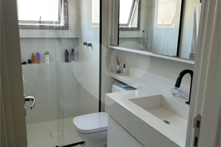 Apartamento de alto padrão com 108 m², 3 dormitórios, 1 suíte, varanda gourmet, planejados, lazer completo e próximo ao Metrô Alto do Ipiranga.