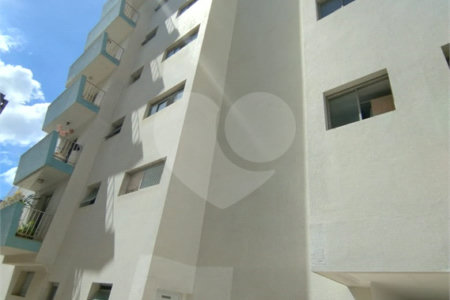 Apartamento no Cambuci - 2 quartos - varanda - 2 vagas
