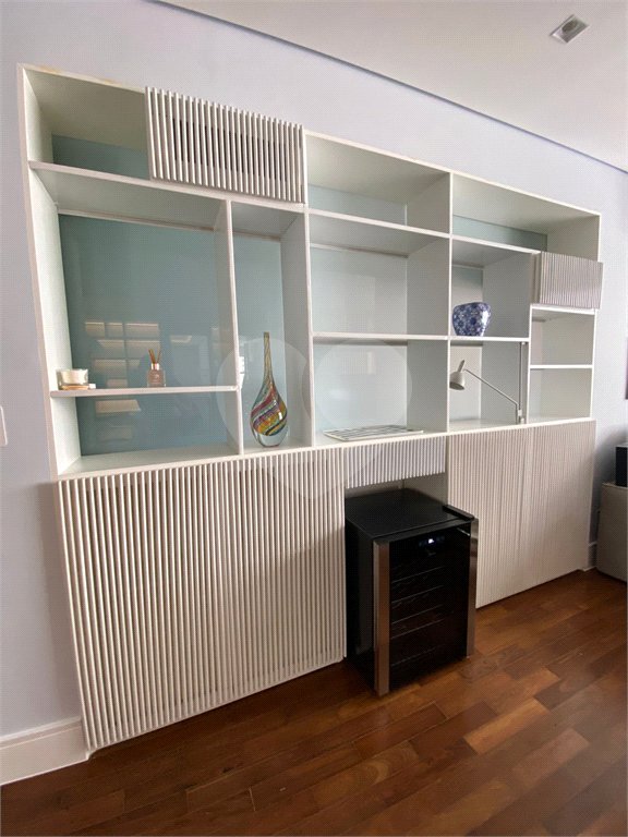 Apartamento reformado de 96m² no coração do Jardins!