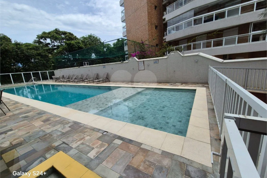 Apartamento à venda com 3 quartos, sendo 1 suíte, em Riviera de São Lourenço, Bertioga, SP