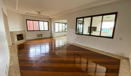 Apartamento à venda com 4 suítes em Vila Suzana, São Paulo, SP