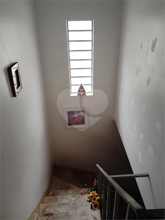 Sobrado de 190m2 à venda com 4 dormitórios e 2 vagas em São João Clímaco