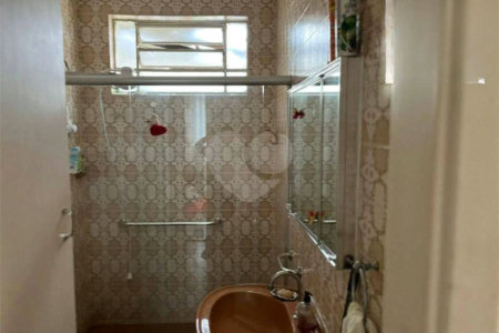 Sobrado à venda com 66m² - Belém