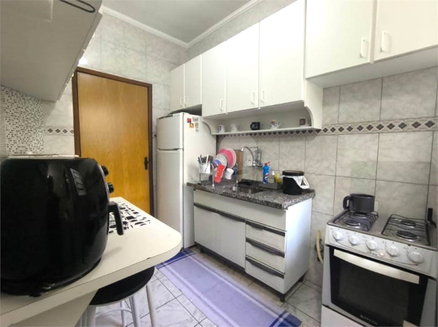 Apartamento à Venda no Edifício Esther Lins – Próximo à USP e UFSCar.
