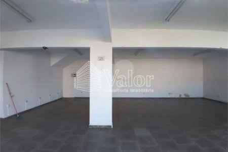 Sala comercial com 90 m² de área total no Jardim São Carlos