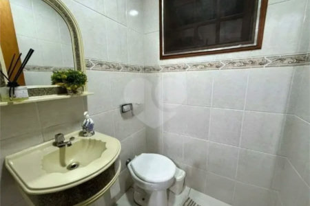 Casa a Venda no Condomínio São Joaquim em Vinhedo/SP