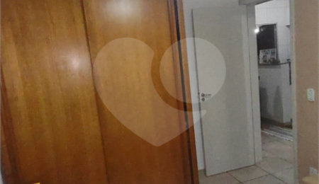 Apartamento à venda com 2 quartos em Jardim Califórnia, Araraquara, SP