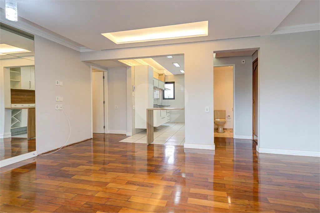 Apartamento para alugar com 3 quartos, sendo 1 suíte, em Chácara Santo Antônio, São Paulo, SP