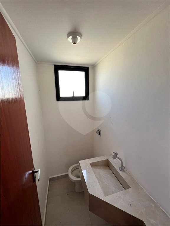 Apartamento para venda no Edifício Residencial Athenas Paulista