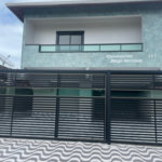 Sobrado à venda com 2 quartos, sendo 1 suíte, em Jardim Princesa, Praia Grande - SP