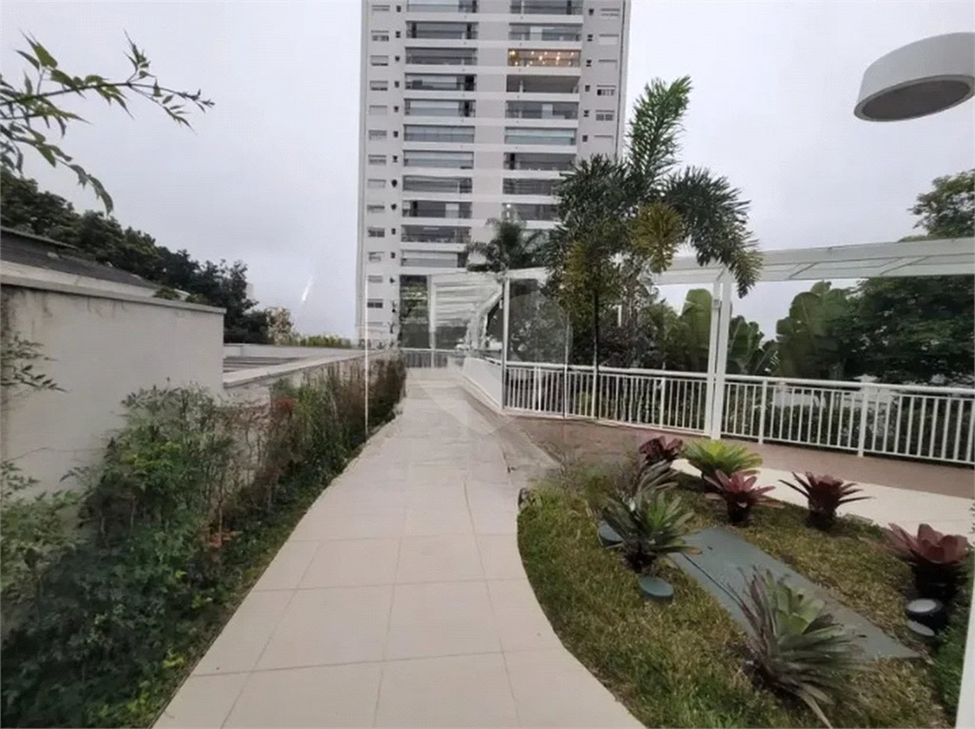 Apartamento à venda com 3 quartos, sendo 2 suítes, em Cambuci, São Paulo, SP