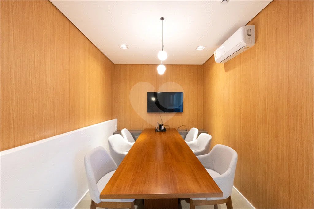 LINDO STUDIO DE 32M² PRÓXIMO DE TUDO
