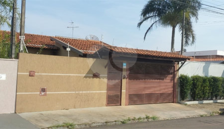 Casa à venda com 2 quartos, sendo 1 suíte,  em Residencial Itamarati, São Carlos, SP