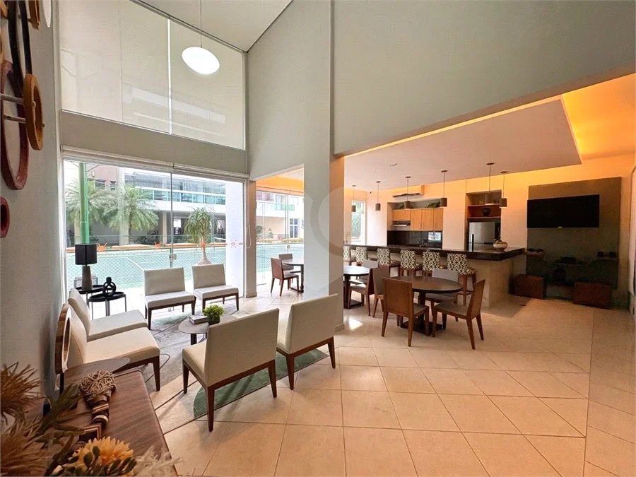 Cobertura à venda com 4 quartos, sendo 2 suítes,  em Riviera de São Lourenço, Bertioga, SP