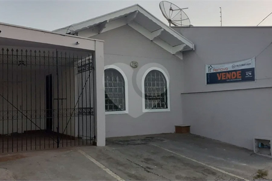 Casa Comercial a venda em Piracicaba/SP.