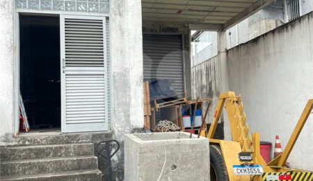 Depósito/Galpão Comercial à Venda – Cidade Domitila, São Paulo/SP