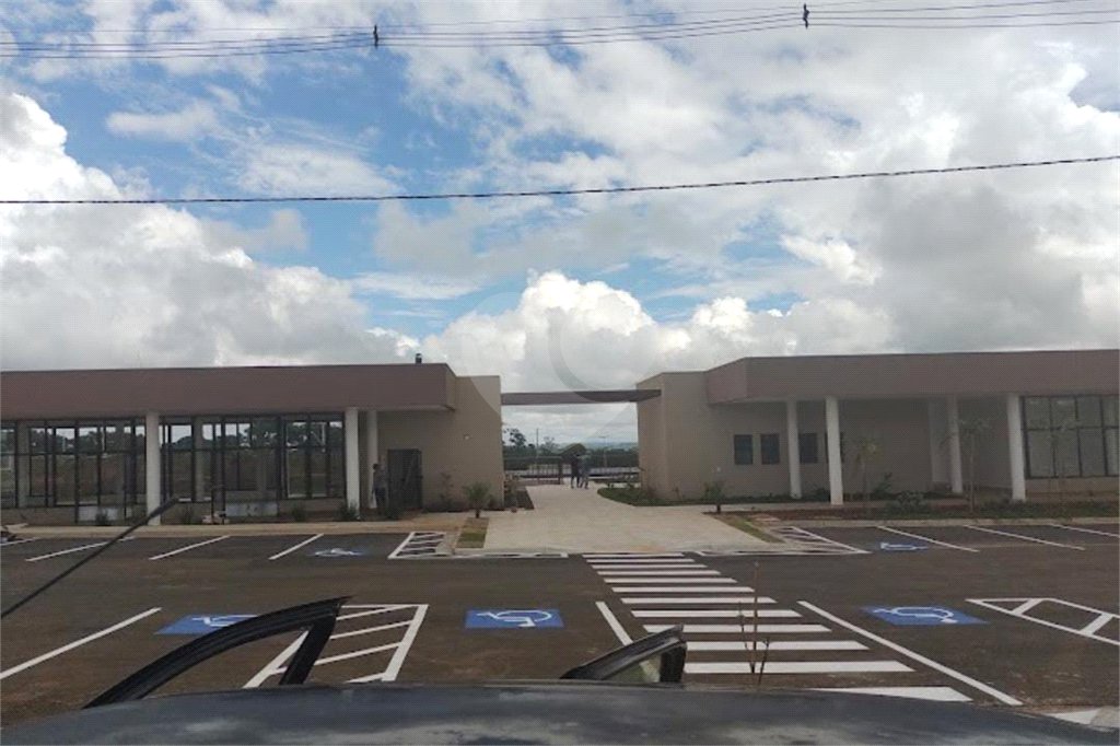 Casa a venda no Residencial Villeneuve