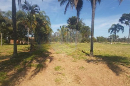 Sitio no Jardim Embaré