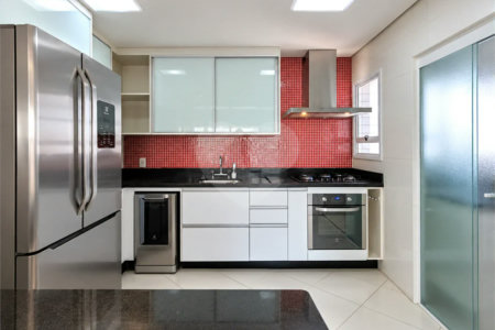 Apartamento de 103 m² no Jardim do Mar, com 3 dormitórios, 1 suíte, varanda gourmet, armários, 2 vagas e condomínio com lazer completo.