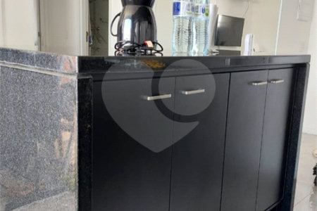 Apartamento no Brás repleto de lazer com 50 m² com 2 dormitórios e 1 vaga, Estuda Permuta