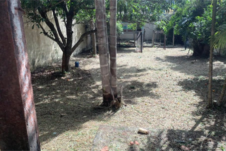 Terreno em Atibaia com 390 m² bairro Jardim dos Pinheiros e pronto para construir
