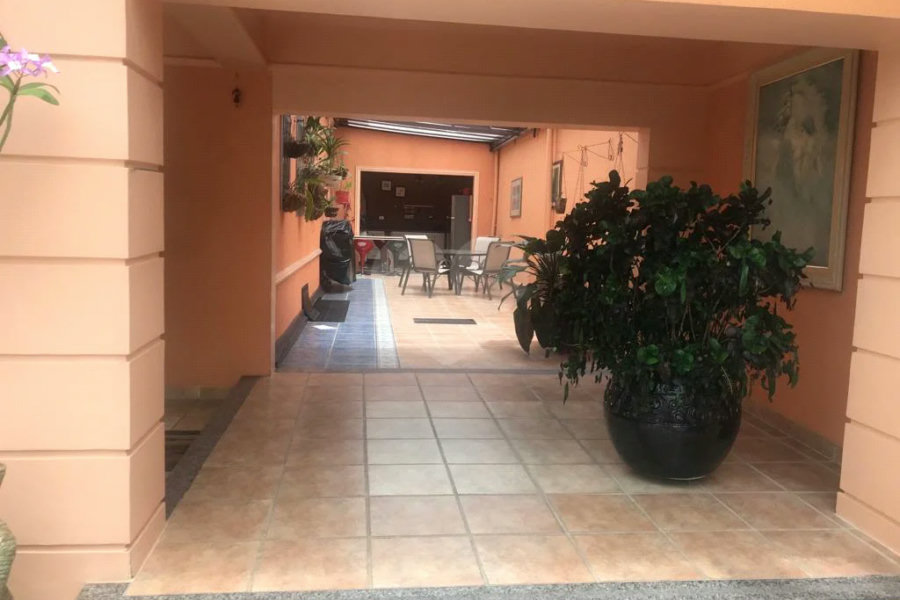 Casa à venda com 5 quartos, sendo 3 suítes, em Alto da Lapa, São Paulo, SP