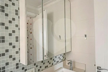 Cobertura de 260 m² em São Bernardo do Campo, com 4 dormitórios, 3 suítes, piscina privativa, espaço gourmet e vista livre. Viva esse privilégio! Agende sua visita e encante-se!