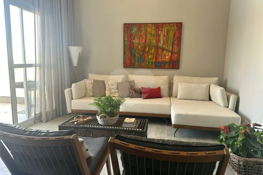 Maravilhoso Apartamento com 3 quartos no Jardim Europa