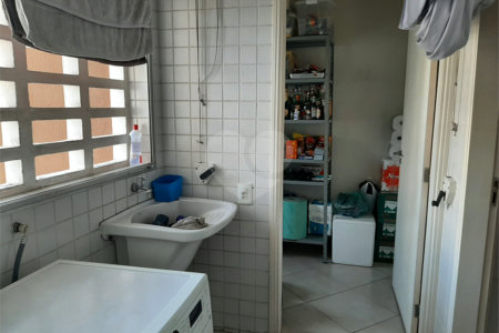 APARTAMENTO RESIDENCIAL EM VILA MARIANA