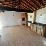 Casa Assobradada à Venda – Conforto, Excelente Acabamento e Localização Central