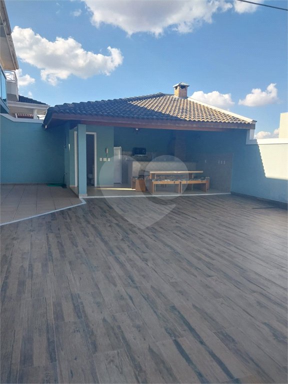 Casa de Alto Padrão a venda em Louveira-SP