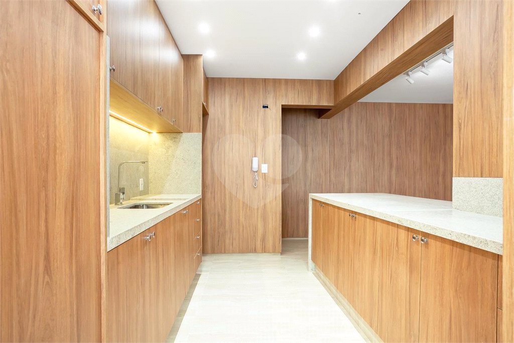Apartamento a venda no Jardim América , com 96 m², 2 Suítes, Reformado , 1 Vaga