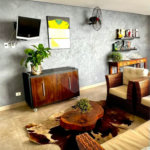 Sua nova casa com piscina e área gourmet te espera! no Golden Park em Hortolandia