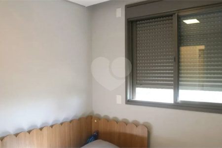 Apto com 3 quartos e Súite nq Barra Funda Ótima oportunidade !
