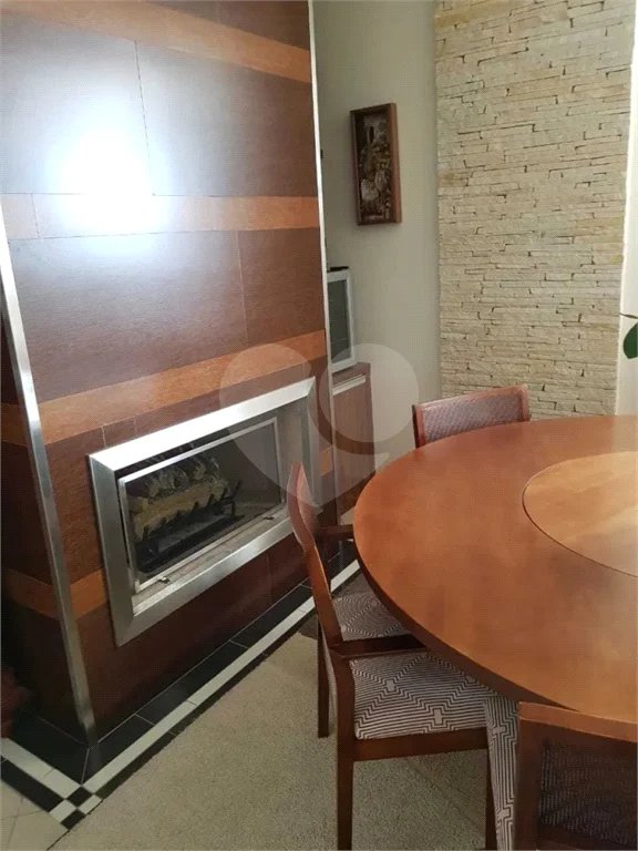 Cobertura com 250m², 3 dormitórios (2 suítes ), 2 vagas de garagem, à venda no bairro Osvaldo Cruz, em São Caetano do Sul